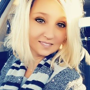 Meet your Posher, Dian